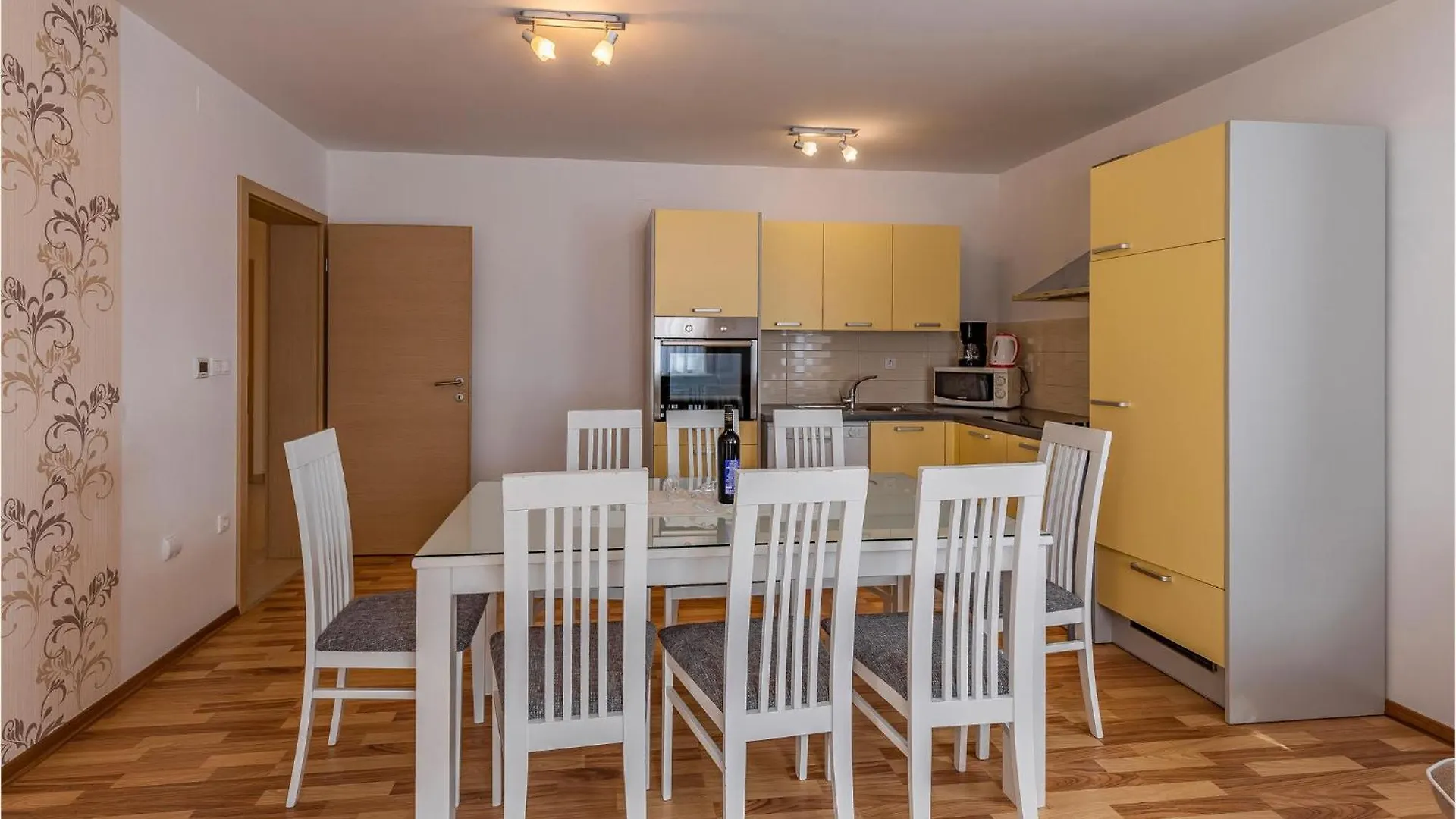 3 Bedroom Beautiful Apartment In Medulin Croatia