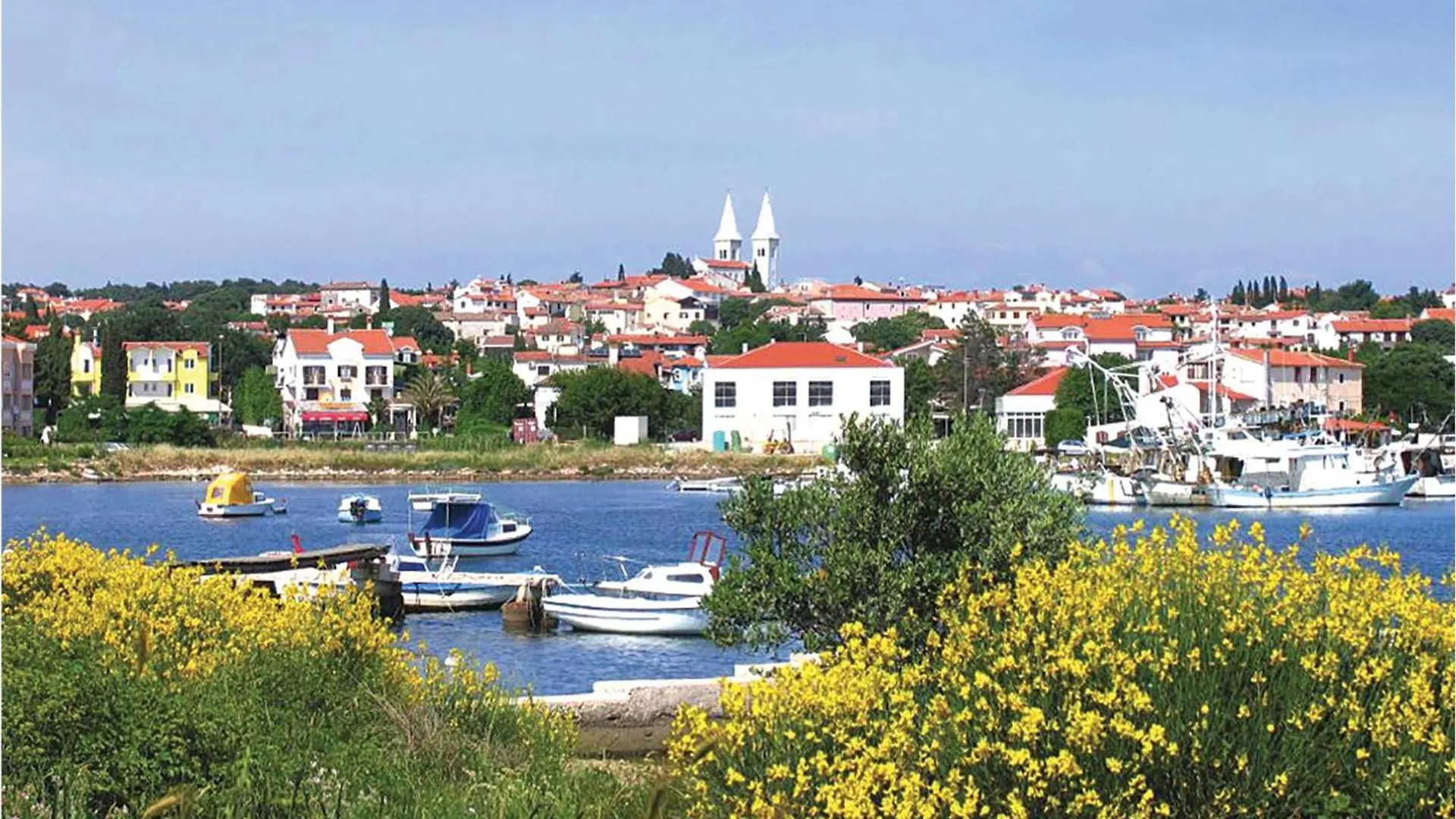 3 Bedroom Beautiful Apartment In Medulin 0*,  Croatia
